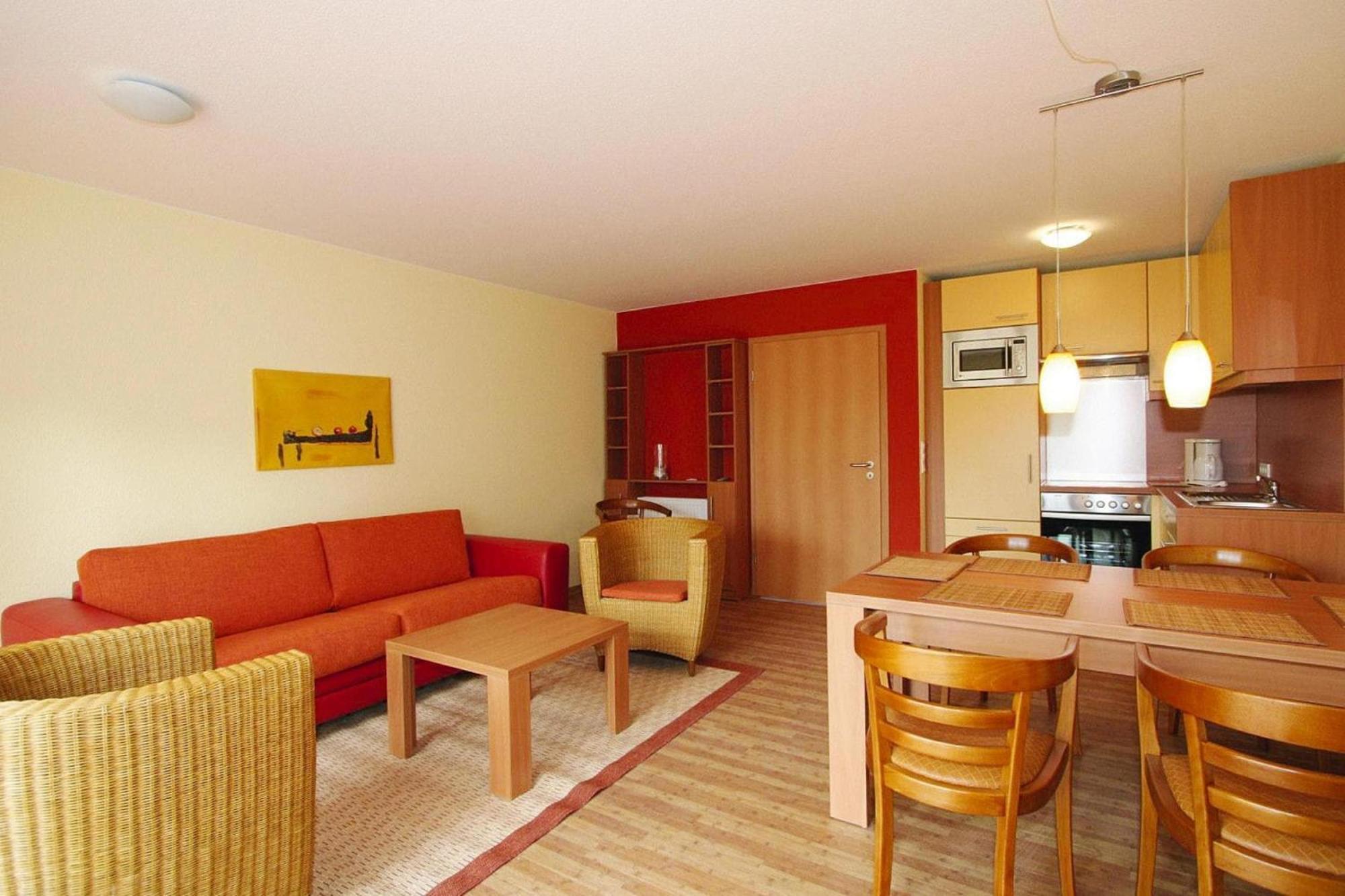 Apartment In Burhave With A Shared Pool 外观 照片