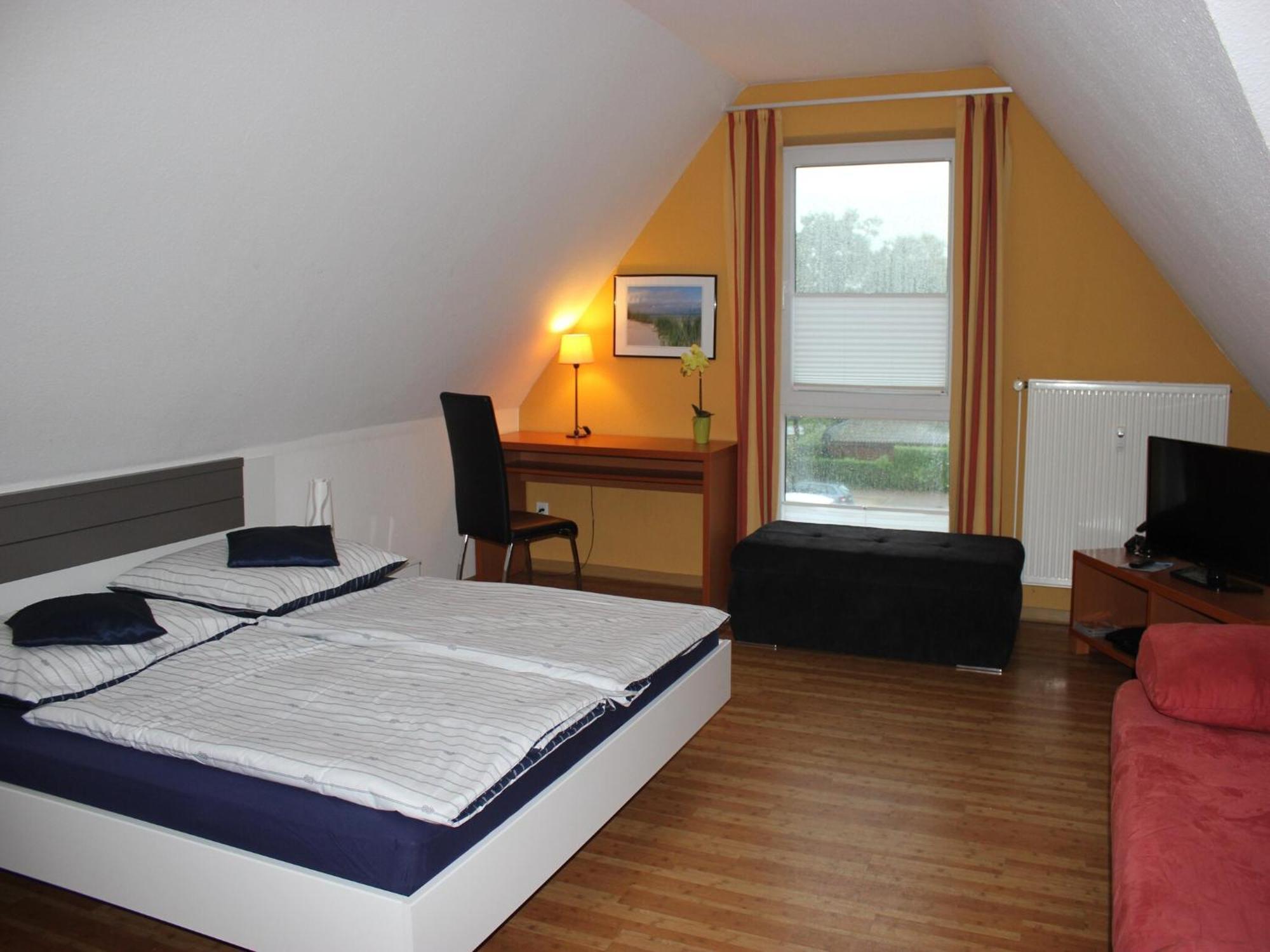 Apartment In Burhave With A Shared Pool 外观 照片